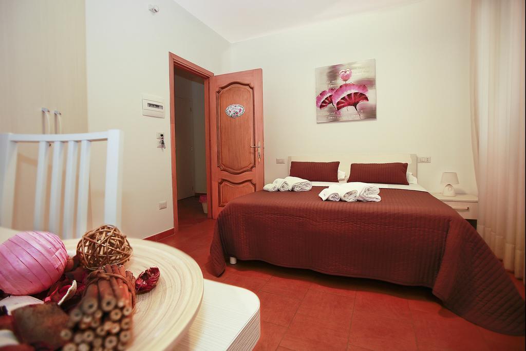 B&B A Casa Di Amici Джардини Наксос Екстериор снимка